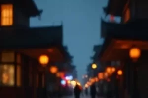少年站在海边礁石上望向浓雾的远景